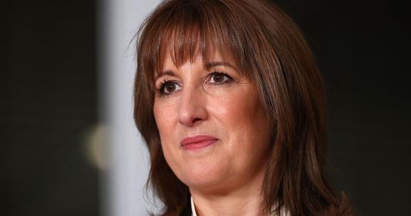 马竞客场力克PSV，欧冠排名飙升引爆热议！